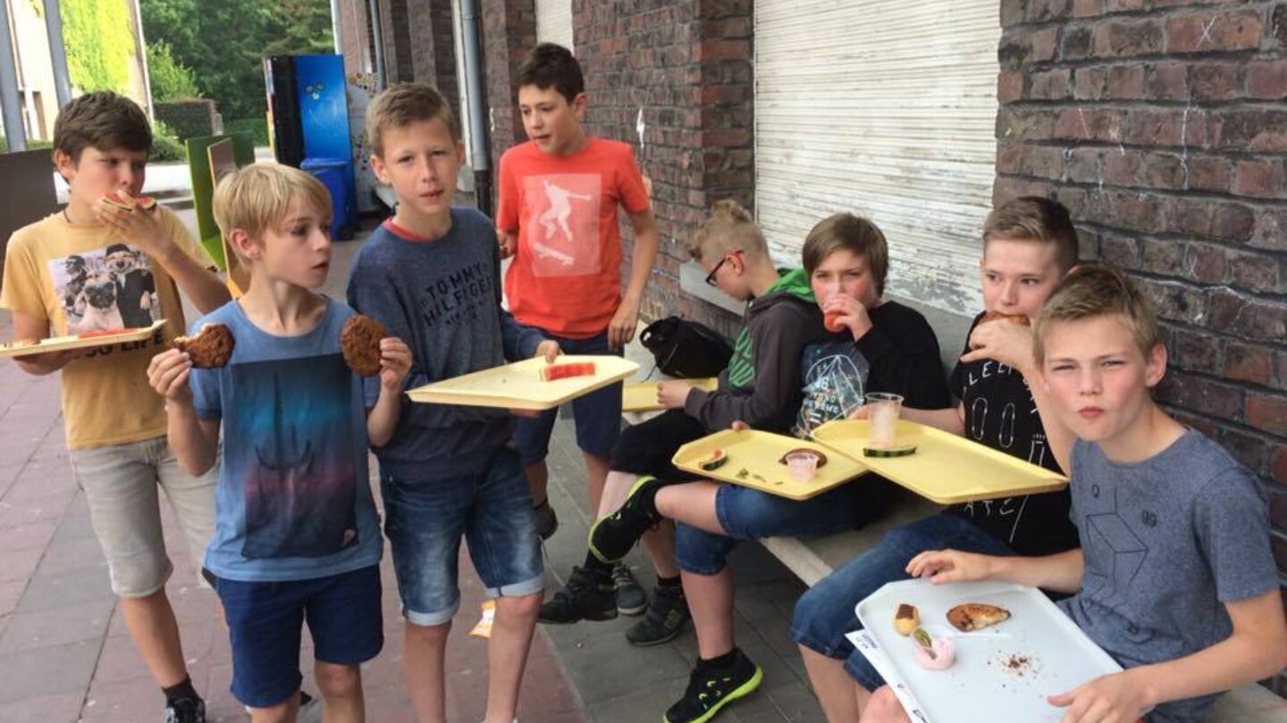 2018 06 05 Leerlingen In De Bloemetjes 00002
