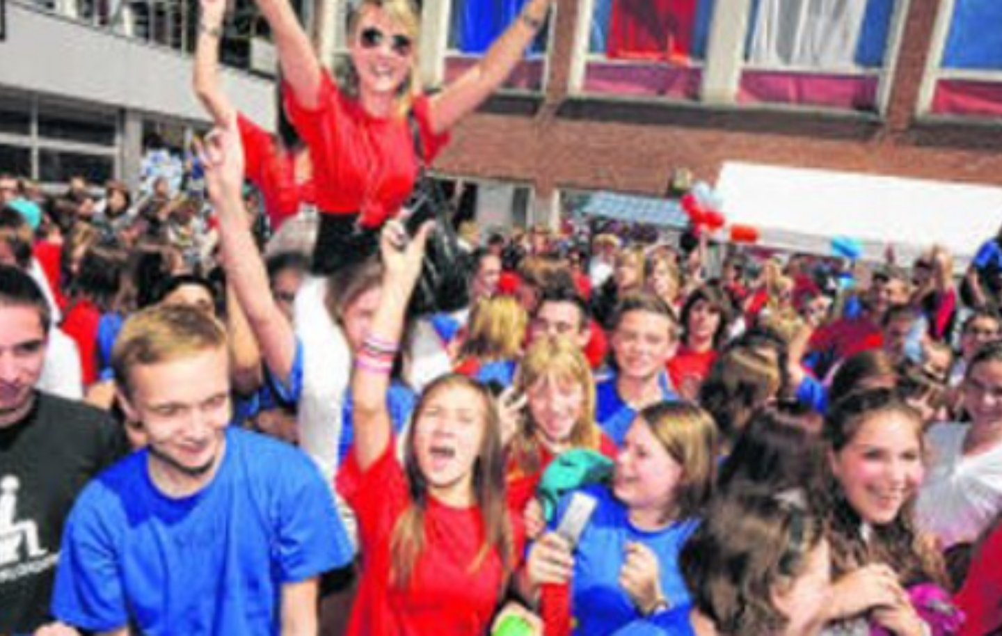 202105 De Strafste School2011