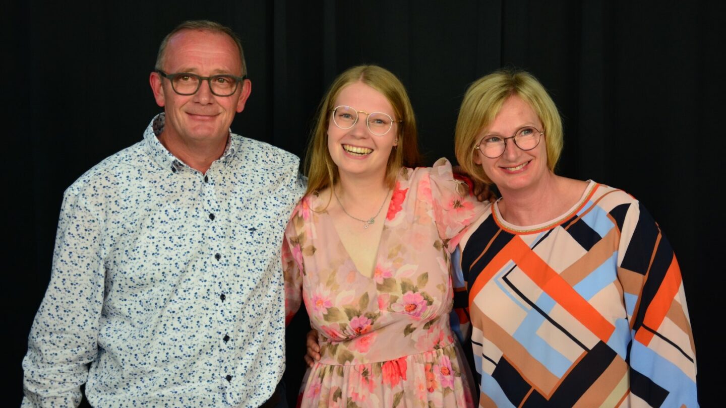 Fotoshoot proclamatie graduaat verpleegkunde 26 06 2022 69 Groot